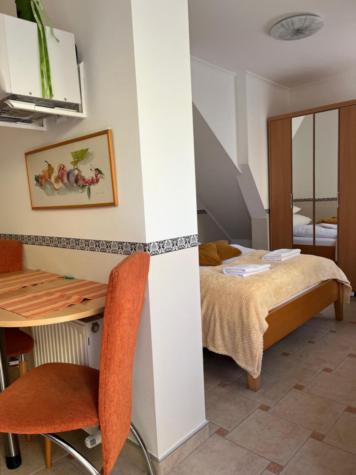 Apartament Reka Apartmanhaz *