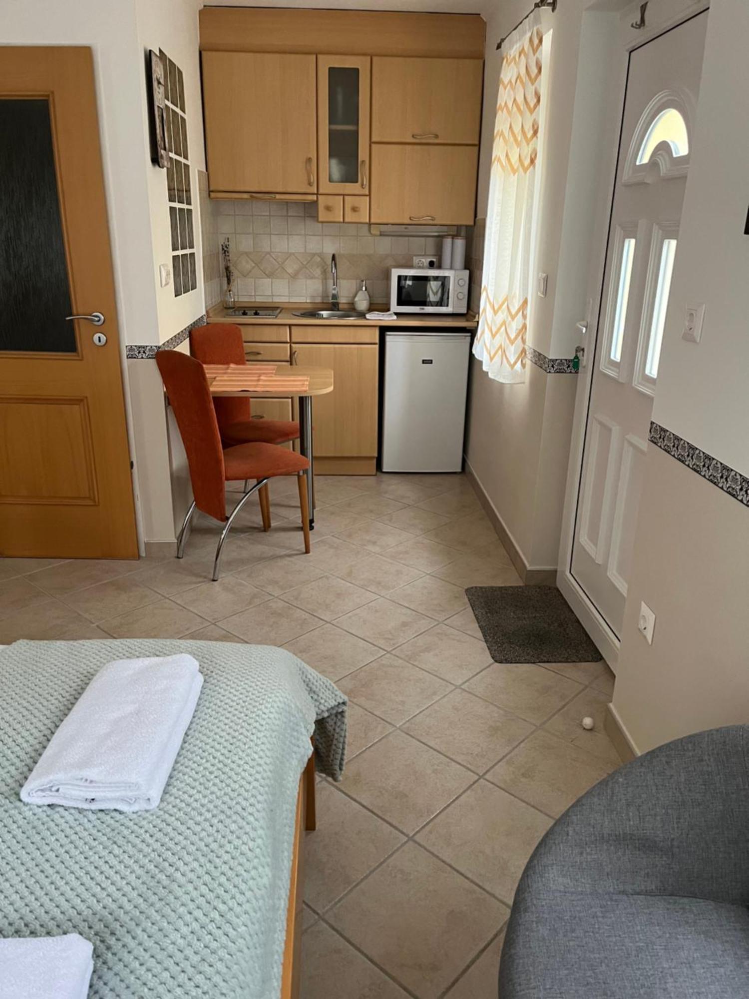 Reka Apartmanhaz