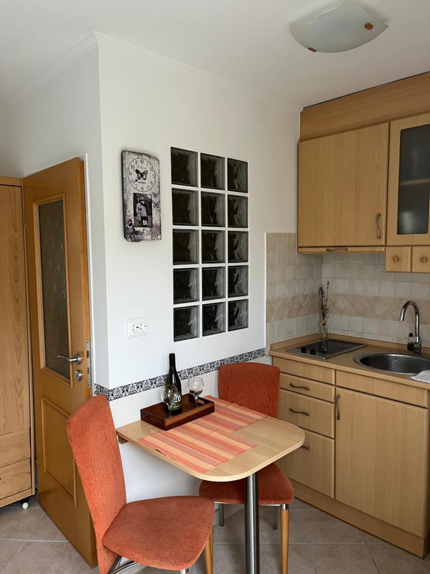 Reka Apartmanhaz Apartament